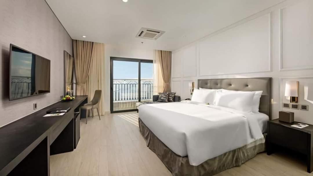 Golden Apartment With Sea View Da Nang Exterior foto